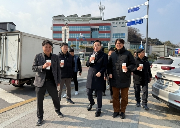 썸네일이미지