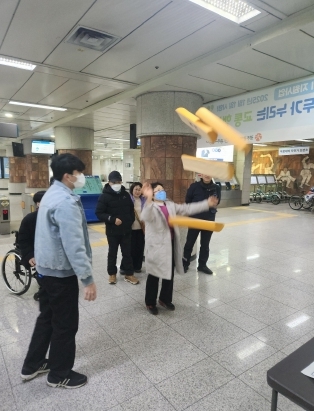 썸네일이미지