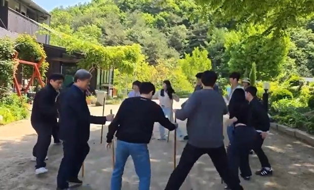썸네일이미지