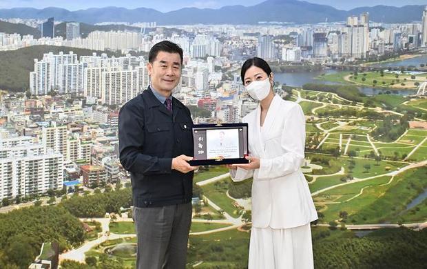 썸네일이미지