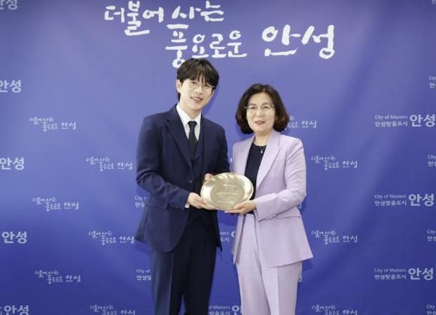 썸네일이미지