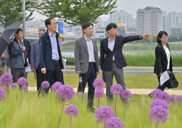 썸네일이미지