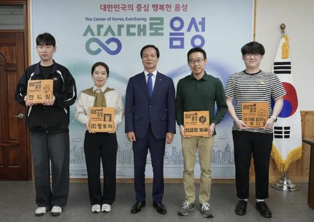 썸네일이미지