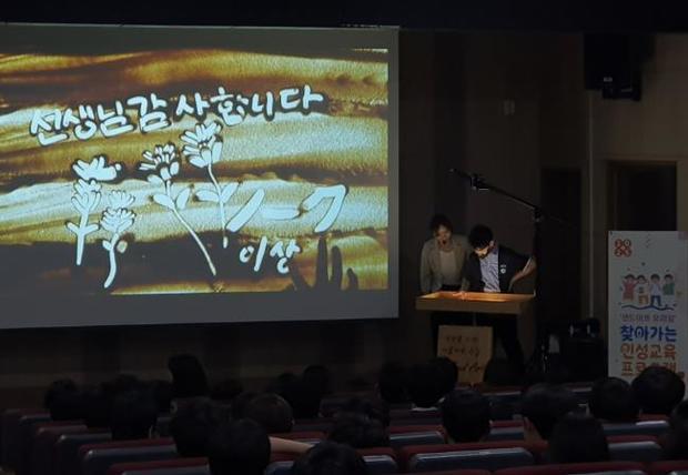 썸네일이미지
