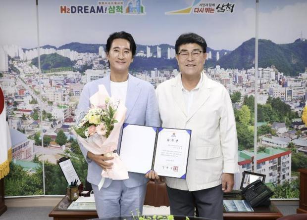 썸네일이미지