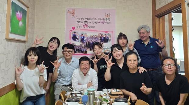 썸네일이미지