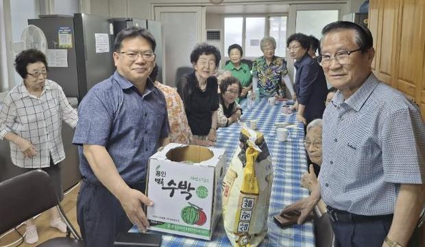 썸네일이미지