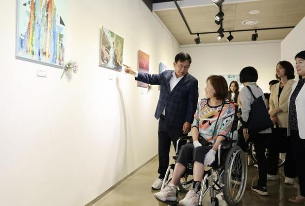 썸네일이미지